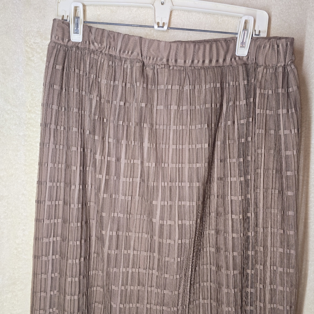 Metrowear Womens Size L Brown Windowpane Pleated Mesh Midi Skirt - Picture 8 of 10